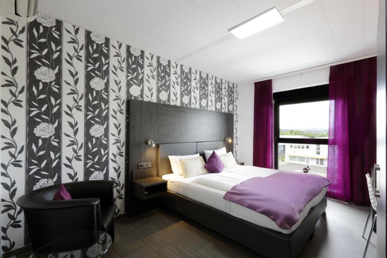Grunder Gaestehaus Limbach  ภายนอก รูปภาพ