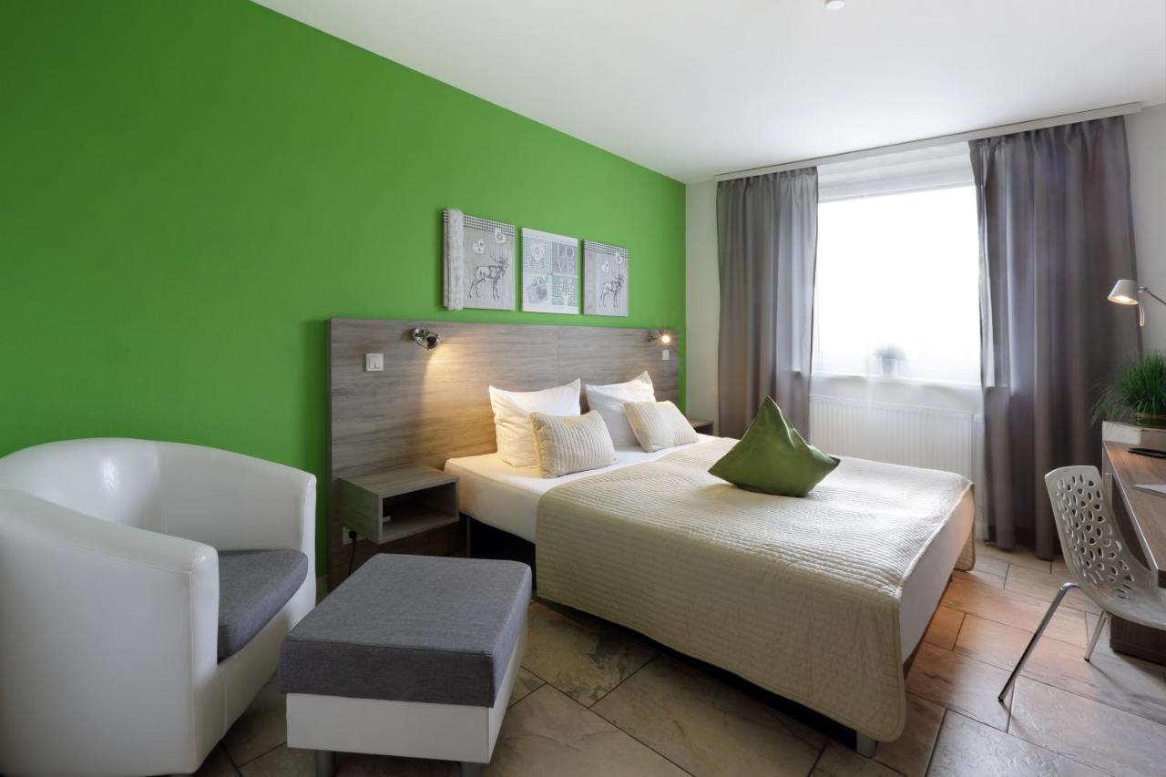 Grunder Gaestehaus Limbach  ภายนอก รูปภาพ